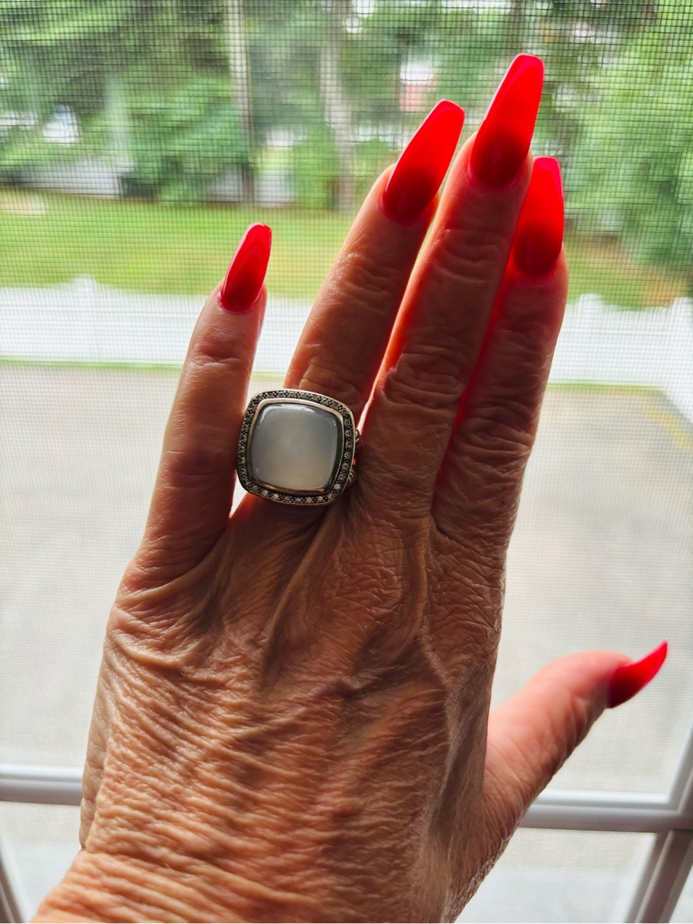 David Yurman Sterling Silver Albion ring with moon quartz and diamonds Size 7.5 - Picture 8 of 9